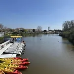 Sg190-008 - 3 Pieces 6 Couchages Gilles Croix De Vie *