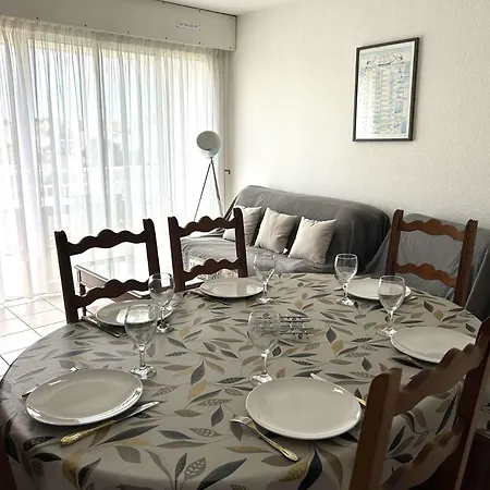 Sg190-008 - 3 Pieces 6 Couchages Gilles Croix De Vie *