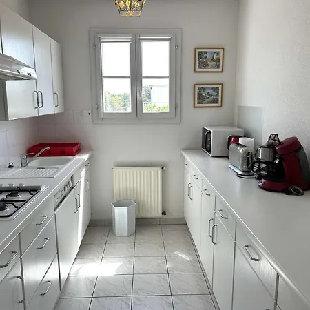 Sg190-008 - 3 Pieces 6 Couchages Gilles Croix De Vie *