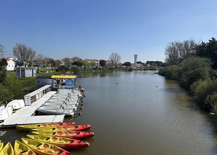 Sg190-008 - 3 Pieces 6 Couchages Gilles Croix De Vie *